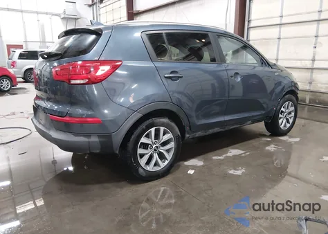 2015 Kia Sportage Lx z USA, uszkodzony, nr VIN KNDPBCACXF7722451